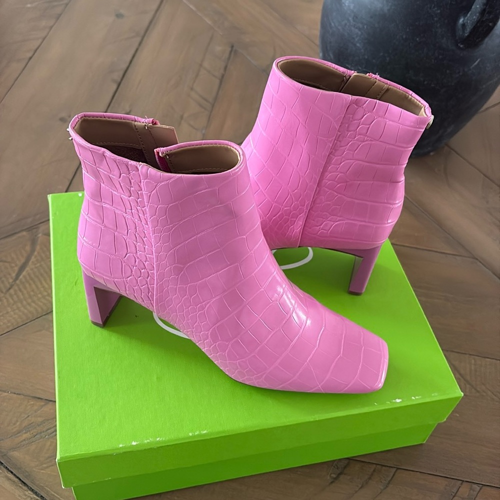 Circus by Sam Edelman boots